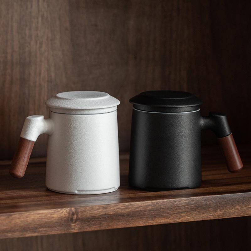 420ml Ceramic Mug with Wooden Handle Tea Water Separation with Lid Office Filter Mug