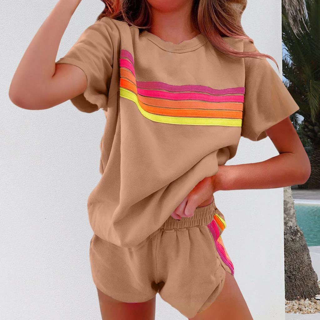 Fashionable Women's Minimalist With Contrasting Colors, Fashionable Casual Suit For Women