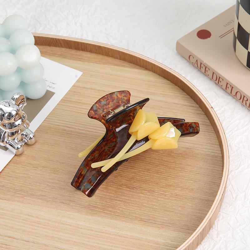 Elegant Calla Lily Acetate Hair Claw Clip – Original 3D Design, Luxury Finish