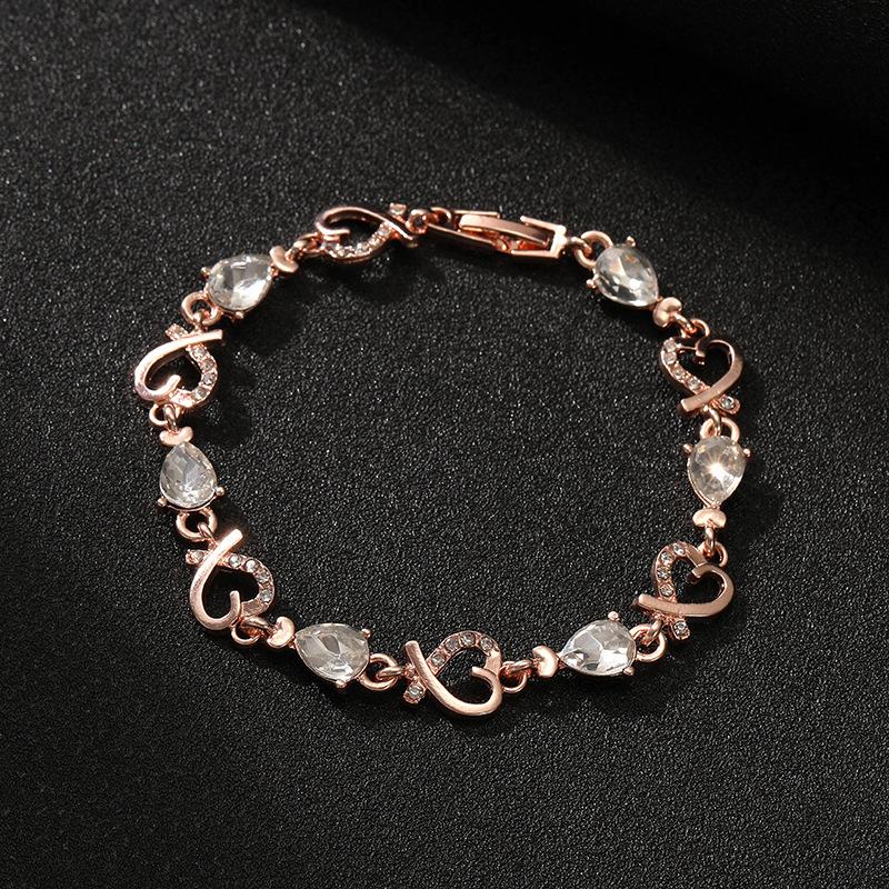 Love Fashion Hand Ornament Openwork Air Quality Flower Diamond Lady Bracelet Alloy Heart Bracelet Women