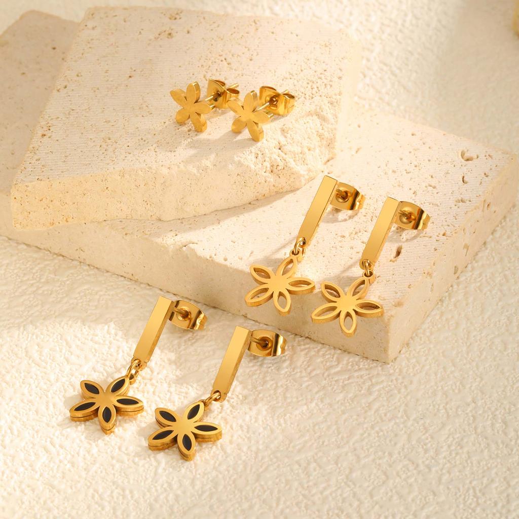 3 Paar Blume Ohrstecker für Damen, Goldfarbene Edelstahl Geometrische Ohrringe, Modisches Set Schmuck Geschenke