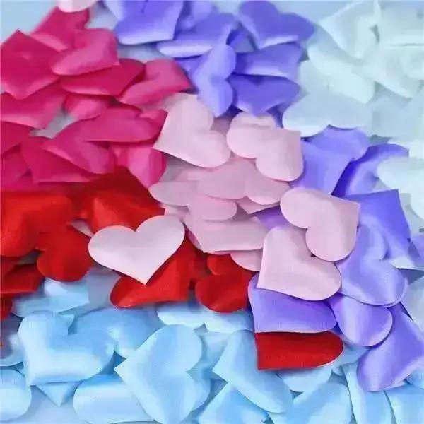 100ks/sáček Okvětní lístky ve tvaru srdce Svatba Valentýn Házecí dekorace Narozeninové dekorace DIY Houbové ruční posypové květy