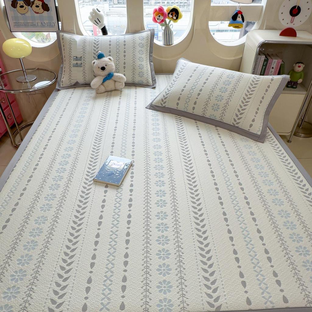 Ice Silk Cooling Bed Sheet Set: Soft, Air-Conditioned, Machine-Washable Mat for Single Person - A-Class Mother and Baby Grade.