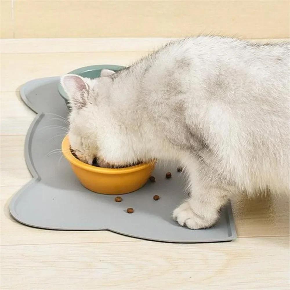 Non-Slip For Dogs Water Feeding Dog Accessories Waterproof Watering Supplies Silicone Food Mat Pet Cats Feeders Pets Products