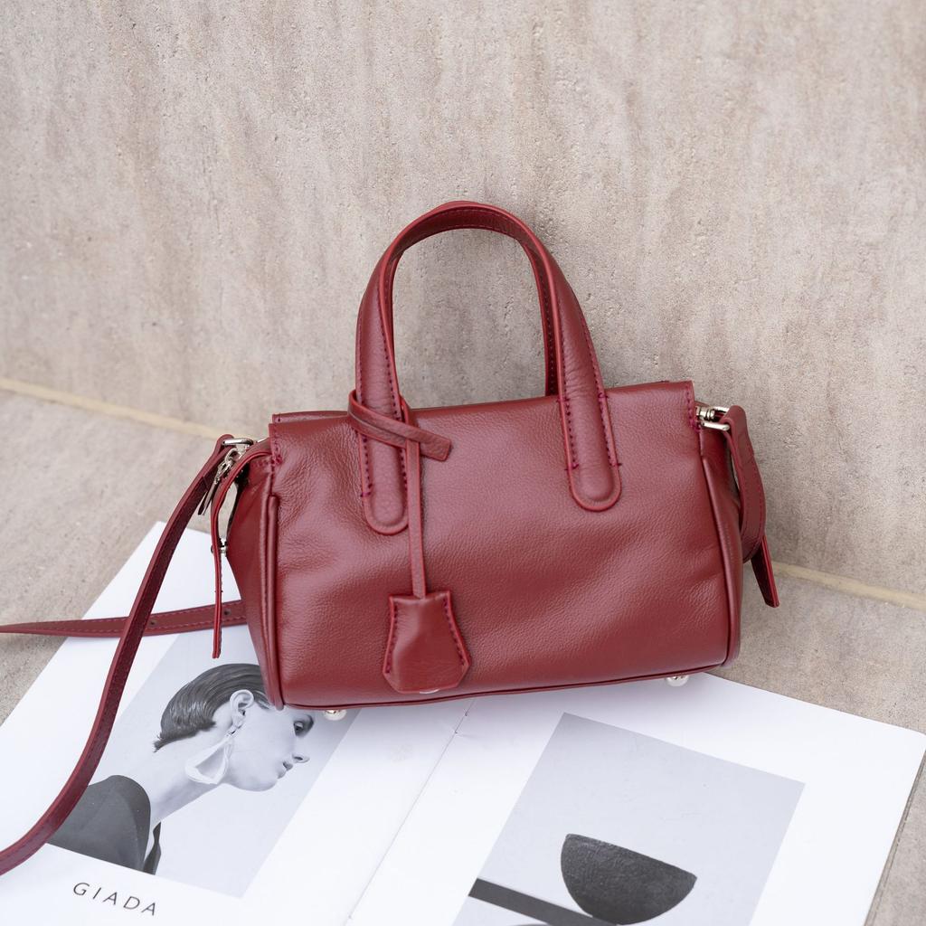 Geantă Pătrată din Piele de Vacă Crossbody Geantă Pătrată Orizontală Modă Populară Nișă Femei Umăr Practică Geantă de Mână Moale