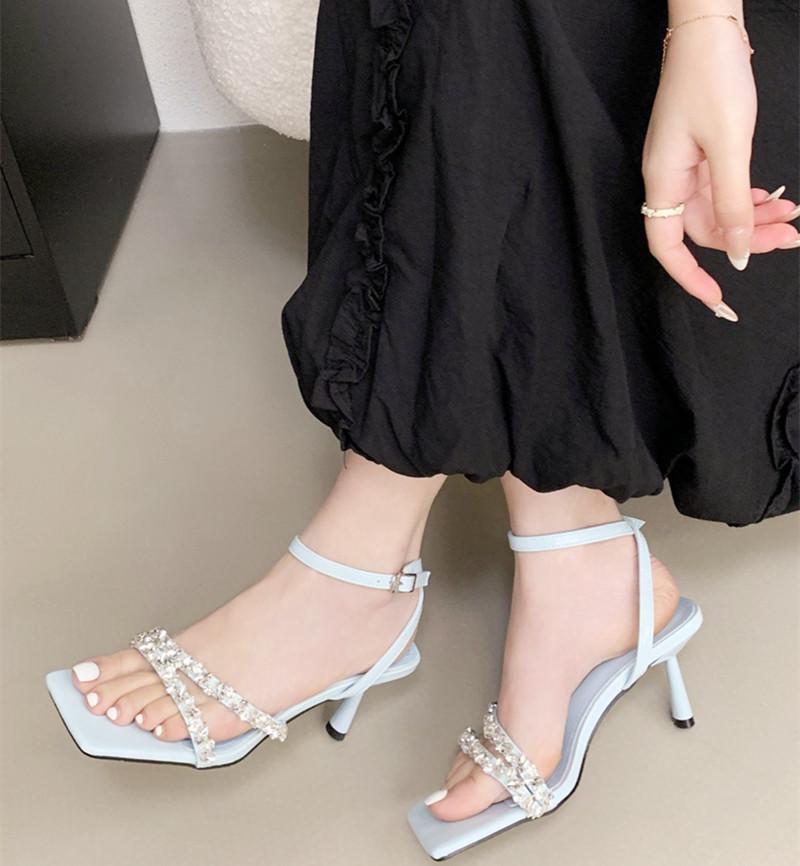 Fashion Luxury Rhinestone Ankle Strap Women Sandals High Quality Square Toe Buckle Thin Heel Slide Sandals Fashion Comfort Banquet Shoes