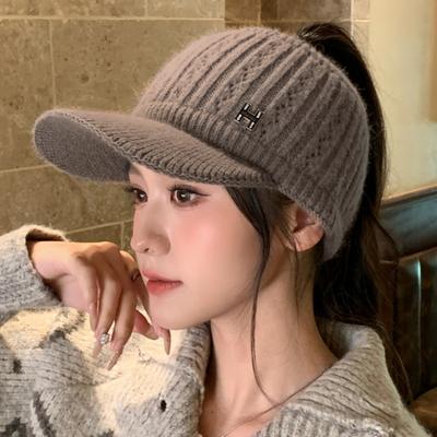 New Autumn and Winter Sky Top Knitted Hat Female Rabbit Fur Sports Hat Cycling Windproof Warm Wool Hat Windproof Thick Warm Hat for Skiing, Running