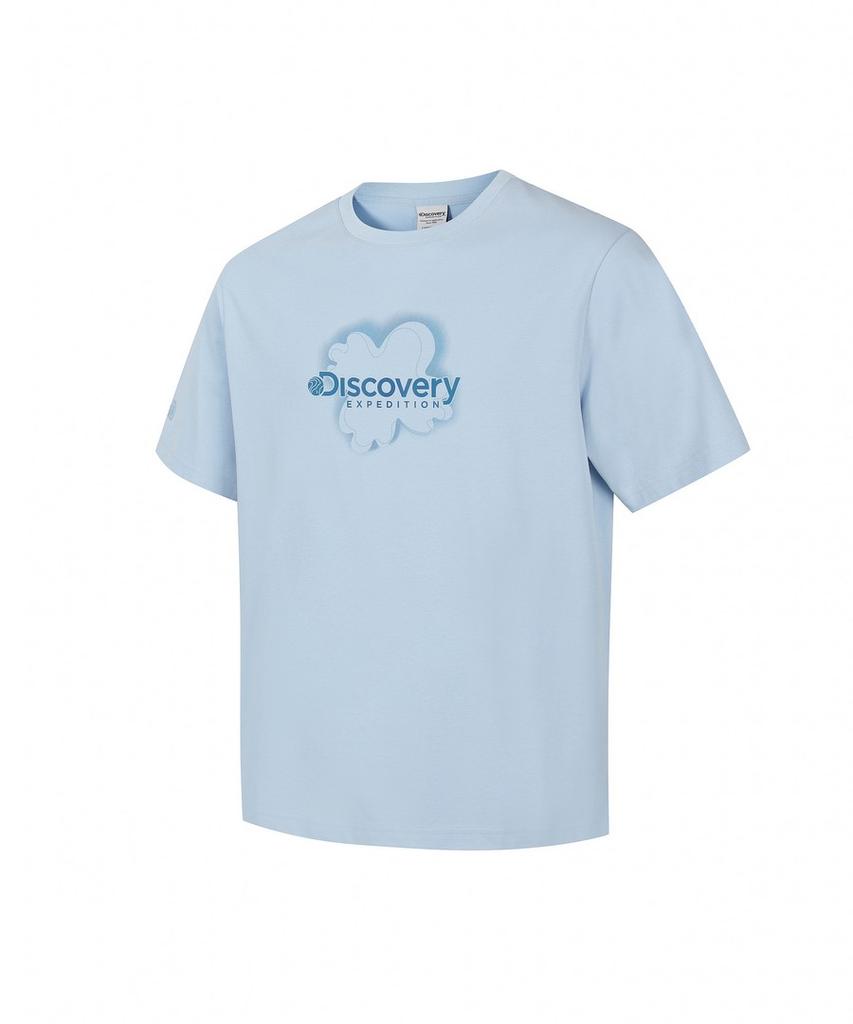 DISCOVERY EXPEDITION Uni Freshvent Map Lettering Short Sleeve T-Shirt (L/Blue)