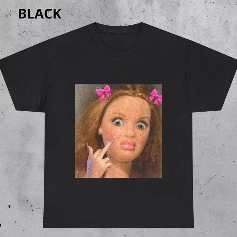 Funny Doll Meme Graphic Tshirt Women Unisex Oversized Y2k Sarcastic Humor Tee Streetwear Harjauku Hip Hop Tee Female Male Clothing