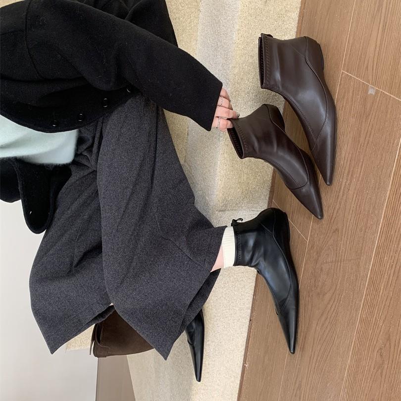 Retro 2025 Splicing Pointed Short Boots Women's Shoes Autumn and Winter New Soft Leather Kitten and Elastic Thin Boots