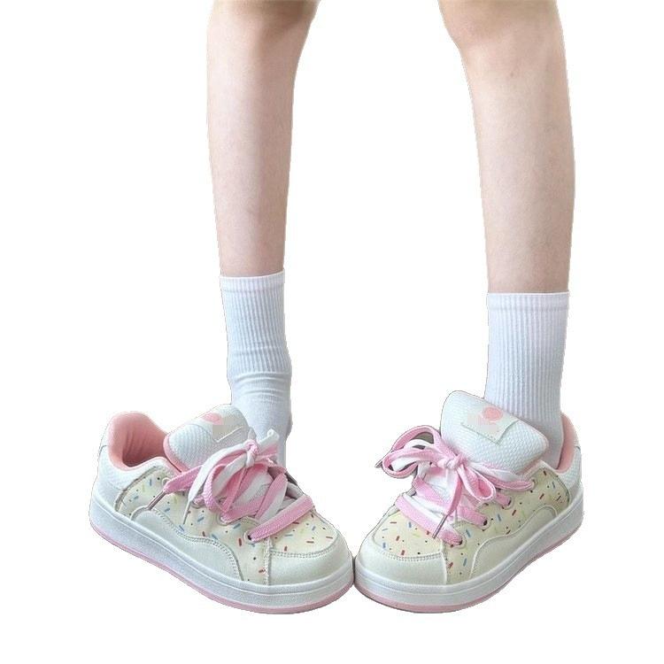 Niche bread shoes women's autumn new versatile sweetheart powder student leisure sports board shoes tide