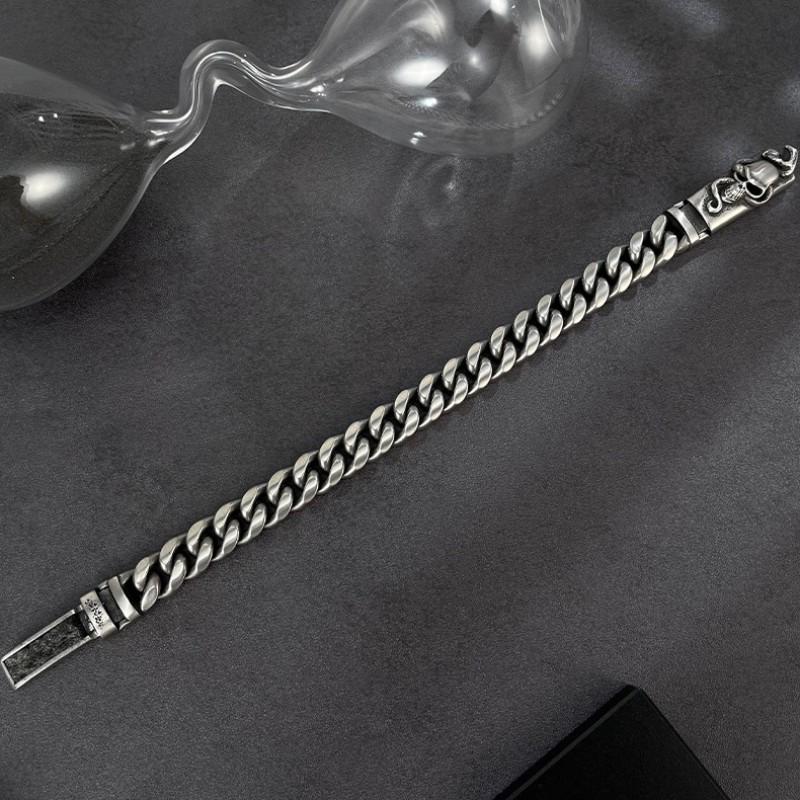 Europa Amerika Neuer Totenkopf Edelstahl Herrenarmband Tröpfelndes Parfüm Aromatherapie Mode Vielseitiger Schmuck