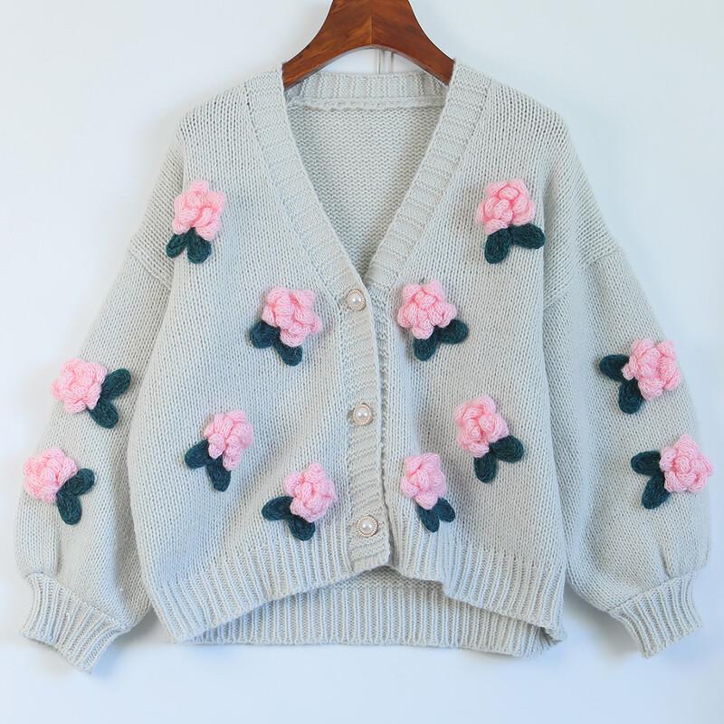 

Свободный вязаный кардиган с цветочным узором S