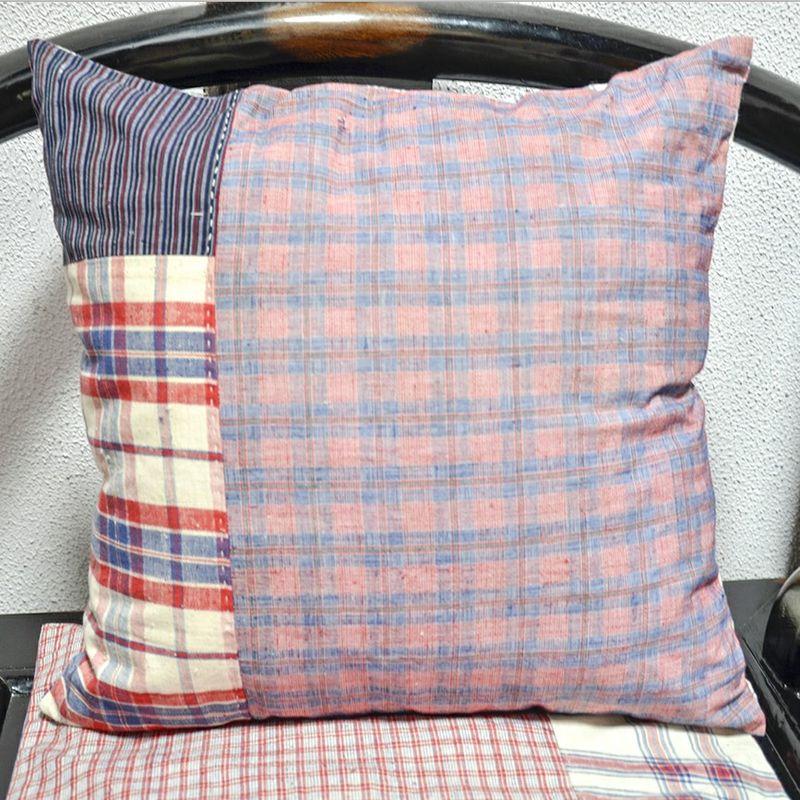 

Ткань Данфэн Китайская бытовая ткань Ткань ручной работы Лоскутное шитье Подушка Ручная работа Стежка Линии Гвоздя Подушка Подушка для сиденья Набор Red Pillowcase 1 (without core) 45x45cm