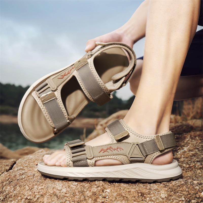 Summer New Sandals Korean Version Fashion One-word Beach Shoes Men's Outdoor Non-slip Wear-resistant Breathable Versatile Casual Shoes