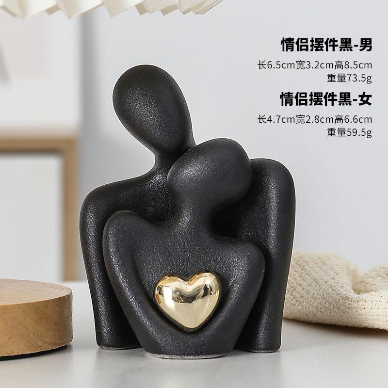 

1pc Wedding Gift Couple Ceramic Ornament Engraved Wedding Room Decoration Wedding Celebration