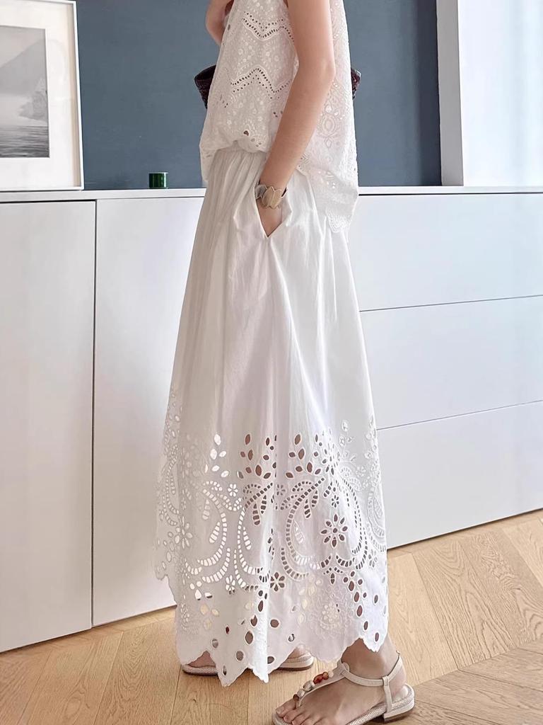 Nanyou Women's 2026 Spring French High Waist Embroidered Lace Maxi Skirt