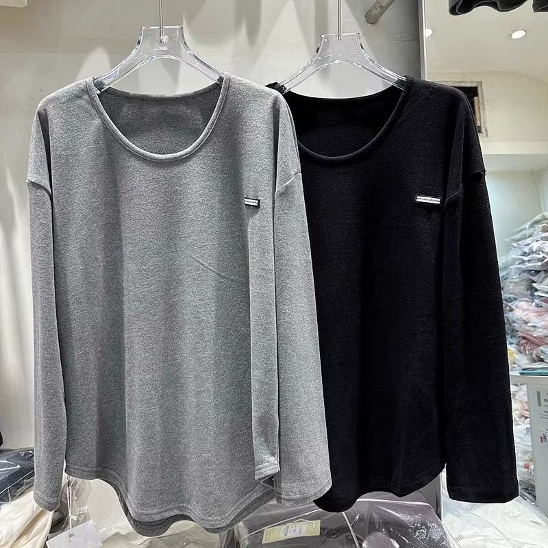 Gebürstetes Verdicktes U-Ausschnitt Langarm T-Shirt für Damen im Herbst und Winter Locker Schlankmachendes Unterhemd Top