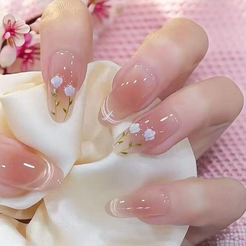 Elegant Handmade Gradient Cat Eye Press-On Nails: Clear Nude Pink & White Tulip Design