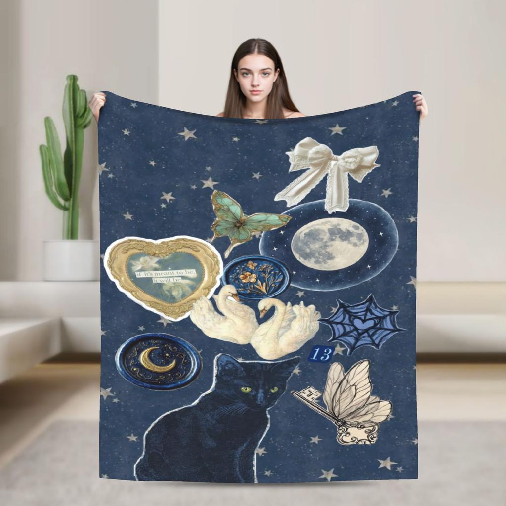 Holly Humberstone Cruel World Flannel Blanket  Super Warm Throw Blanket for Home Decor Street Trend Bedspread Sofa Bed Cover