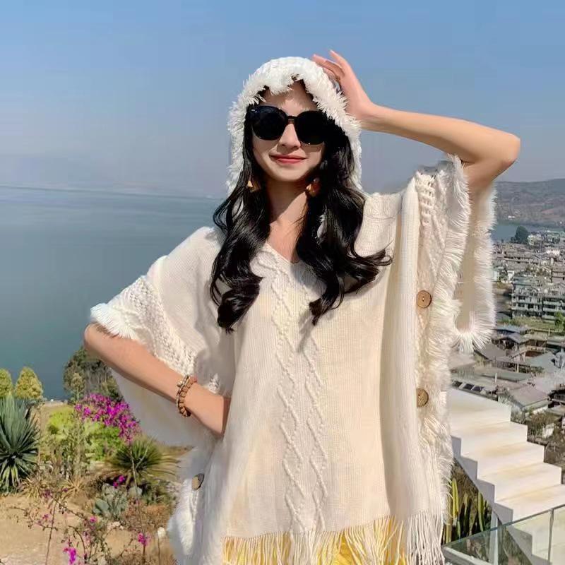 Yunnan Retro Tassel Shawl - Women's Autumn/Winter Cape Scarf for Travel & Vacation