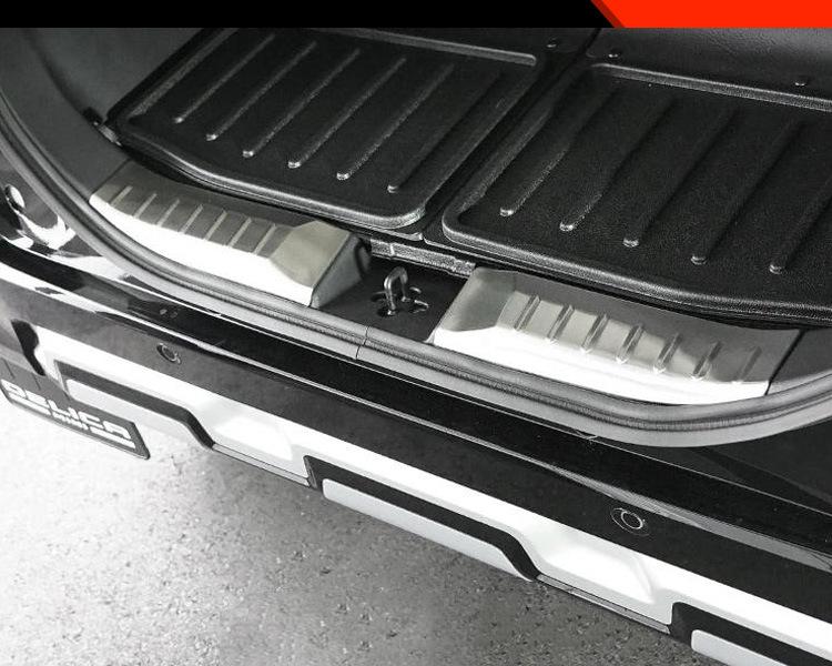 Stainless Steel Rear Bumper Sill Plate Trim for 25 Nissan ROOX Models