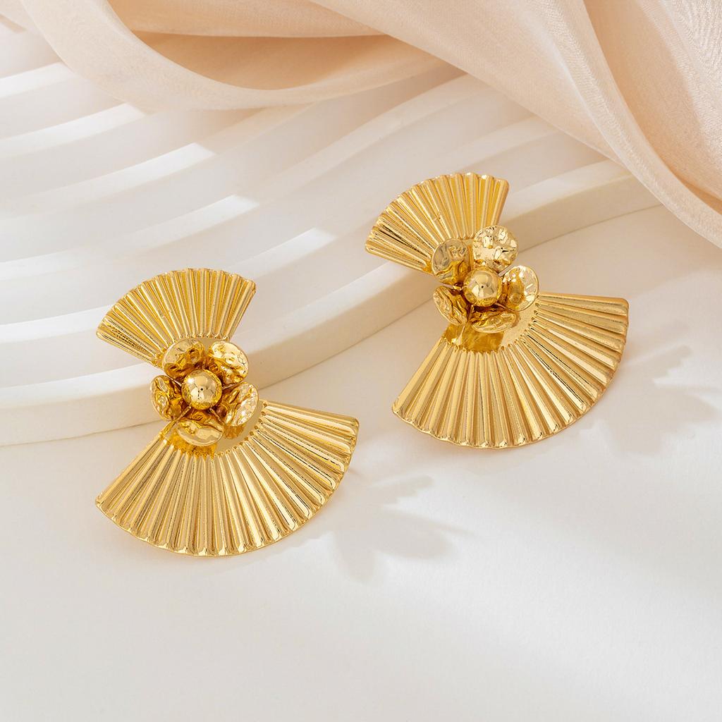 European and American Design Sense Retro Exaggerated Metal Earrings Geometric Folds Versatile Fan Flower Geometric Art