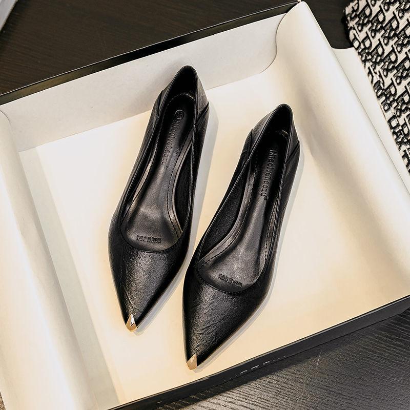 Pointed Single Shoes Women's 2025 Tooling Work Leather Shoes Thick Heel Not Tired Feet Women's Shoes Soft Sole Professional Work Shoes Women's Black