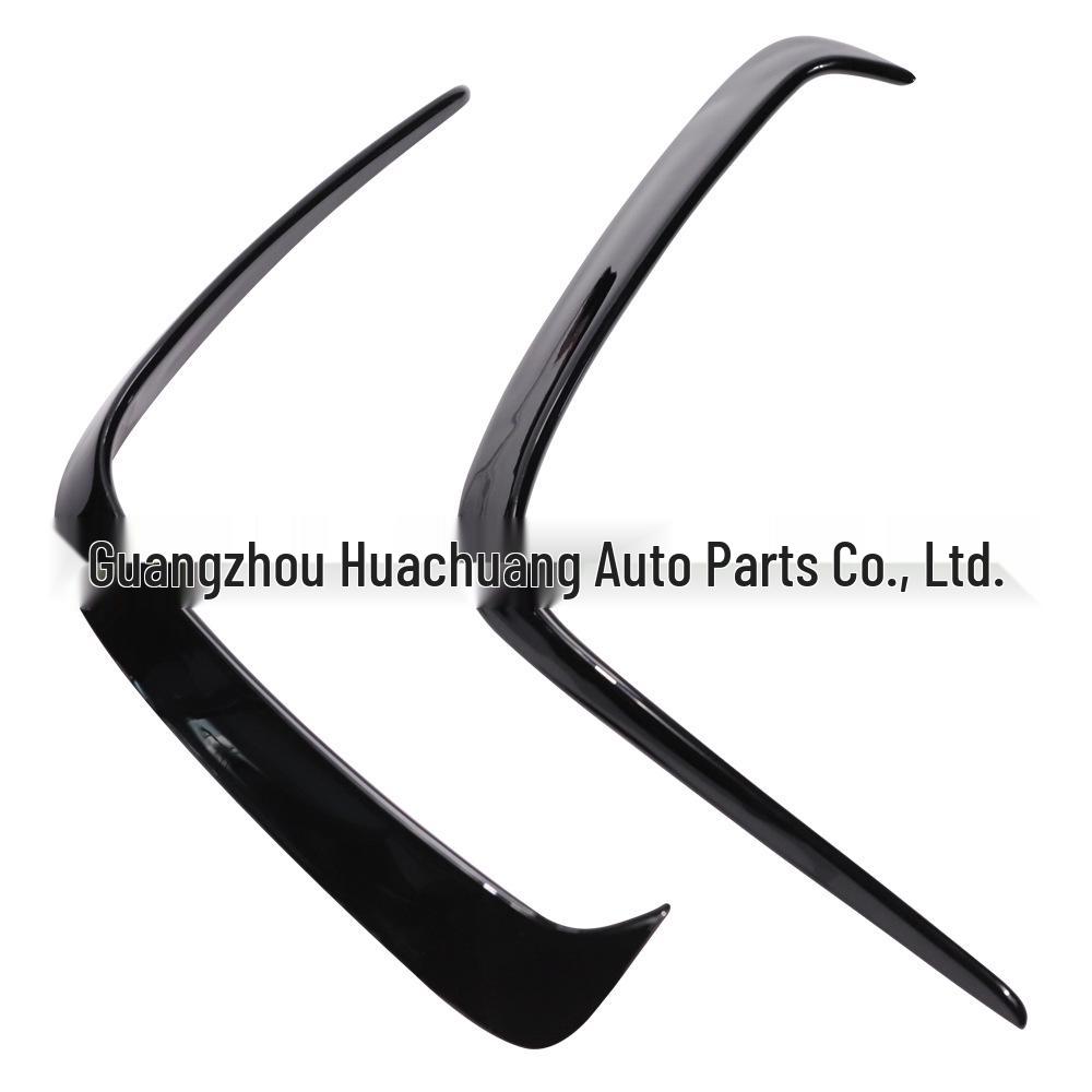 Rear Spoiler with Fang-Shaped Canards for 2013-2018 Mercedes-Benz A-Class W176 A200 Models.