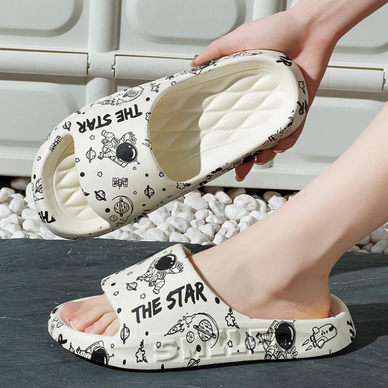 Fashion Men Summer Slippers Cute Cartoon Print Home Floor Shoes Soft EVA Anti-slip Couples Indoor Bathroom Shower Slides Women Sandals