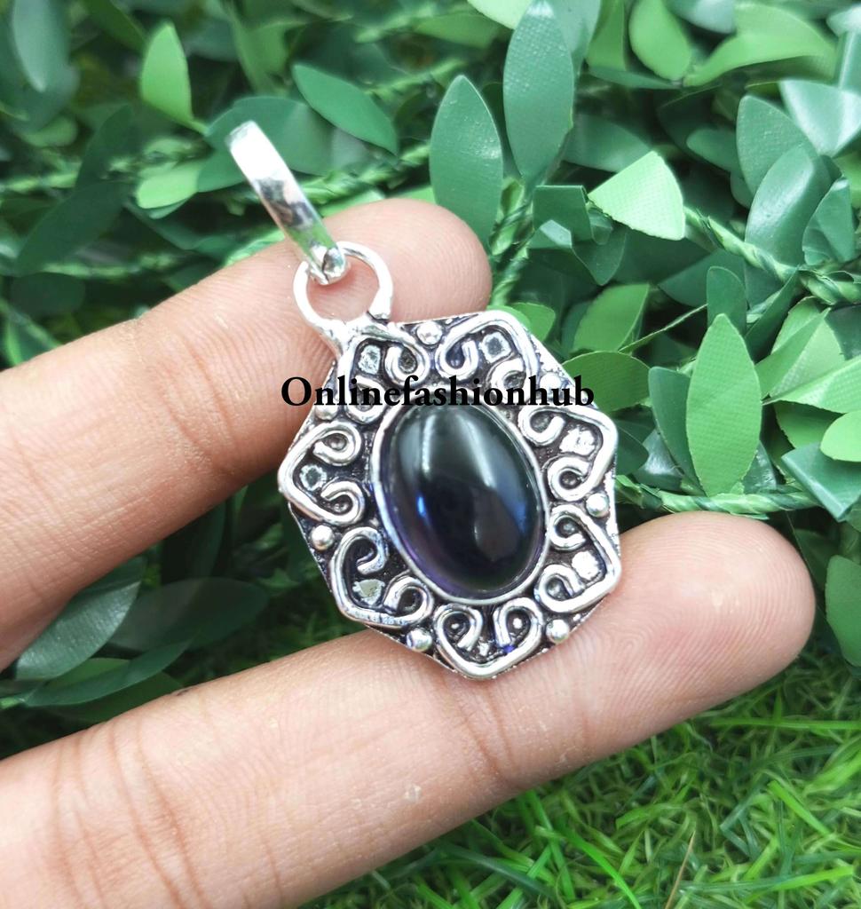 Amethyst Gemstone 925 Sterling Silver Plated Love Pendant FPD-P102