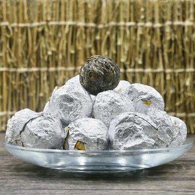 2017 Chinese Sheng Puer Tea Yi Wu Big Tree“Dragon Ball”Mini Raw Puer Tuocha 50g