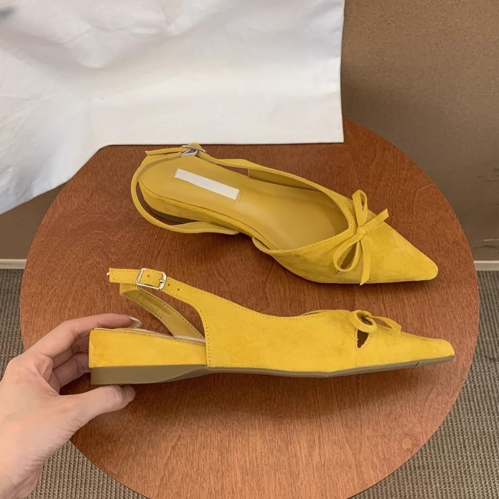 Wunderschöne französische spitze Einzelschuhe Damen Keilabsatz 2025 Frühling und Sommer neu Schleife Fee Retro leere Tasche Kopf Sandalen