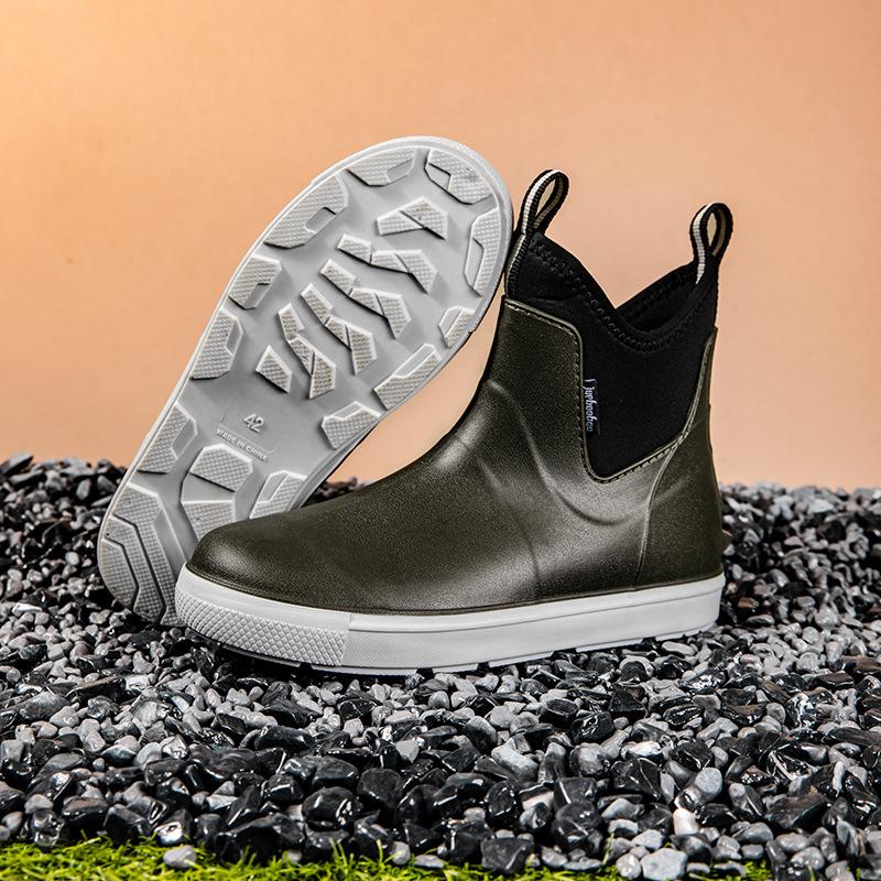 Fashion Versatile Casual Middle Tube Waterproof Shoes Men Fashion Hiking Shoes Anti-slip Wear-resistant Outdoors Rain Boots Fishing Boot