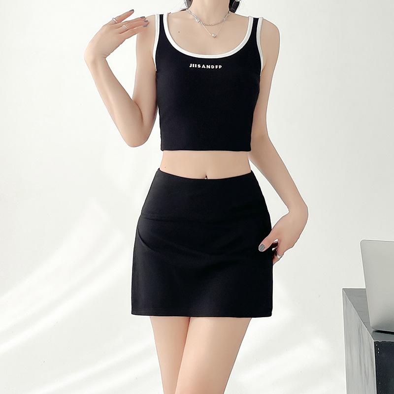 Split-ended Sports Culottes Women's Spring and Summer New High-waisted A-word Thin Skirt, Hip-wrapped Anti-light Small Skirt