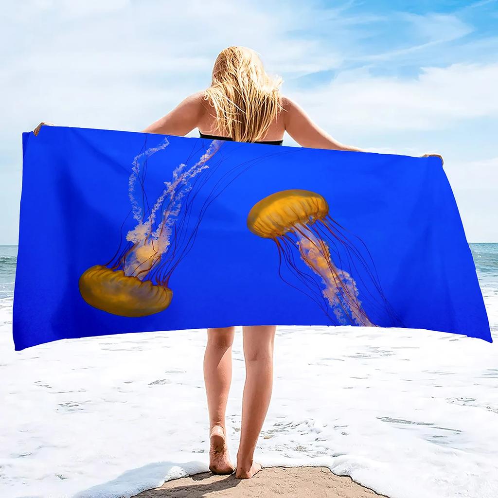 Jellyfish Printed Soft Beach Towels Super Absorbent, Quick Dry Decorative Pool Towels Lightweight Compact Beach Accessories
