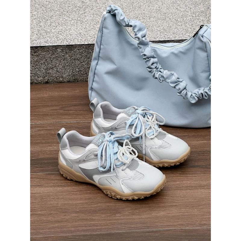 Summer pair of shoelaces women's leather new comfortable and lightweight casual shoes breathable platform sports board shoes