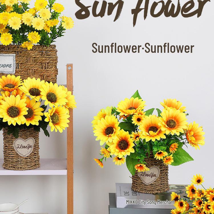 Mini Sunflower Artificial Flower Ornament for Living Room or Dining Table Decoration