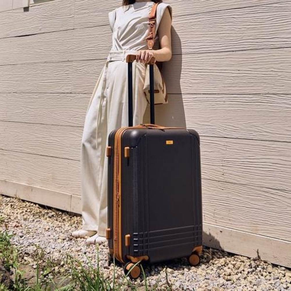 

Daks Brown Polycarbonate 25 Inch Carrier Dbba5f530w3 Single option