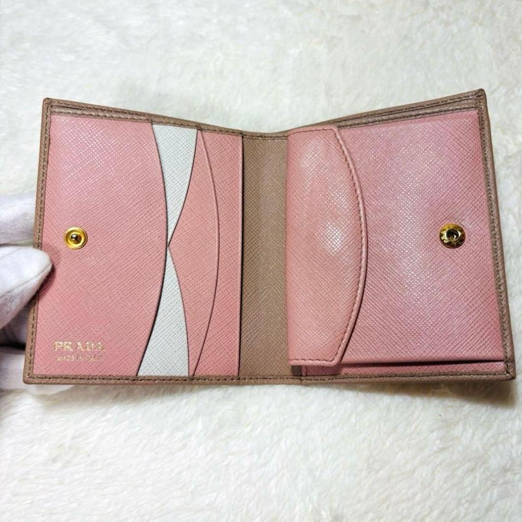 Used Excellent Condition PRADA Saffiano Bi-color Bi-fold Wallet