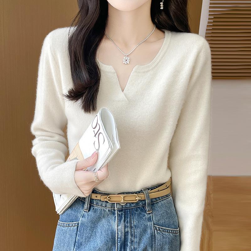 Bottom Shirt Women's Autumn and Winter Inner Knit Skin-friendly Soft Sweater Long Sleeve Top