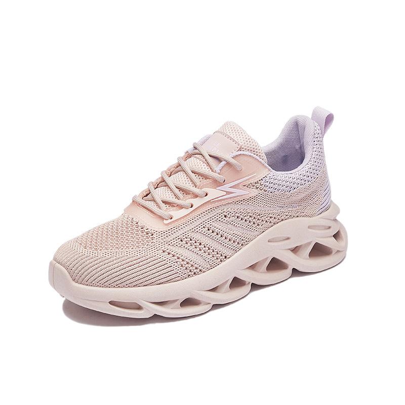 Flying Shoes New Summer Student Sports Shoes Fitness Running Leisure Heightening and Breathable