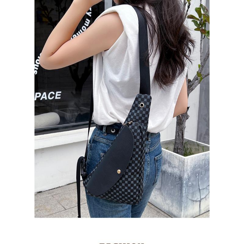 Niche Design Crossbody Bag Autumn Large Capacity Mobile Phone Bag Korean Version of Women's Bag Single Shoulder