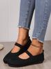 Fashion Low shoes for women Solid color knitted slip on shoes Breathable casual flats Low shoes for women Solid color Moccasins