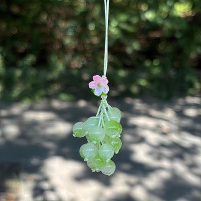 Exquisite Simulated Grape Pendant Gradient Color Grape Keychain Cute Sweet Beaded Bag Car Ornaments For Women Handbag Decor