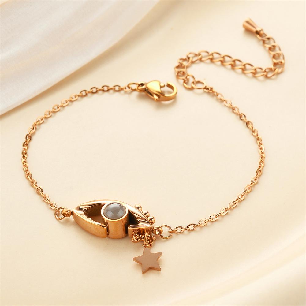 Korean Titanium Steel Four-Leaf Clover Bracelet - Women's Fashion, Versatile & Non-Fading Jewelry