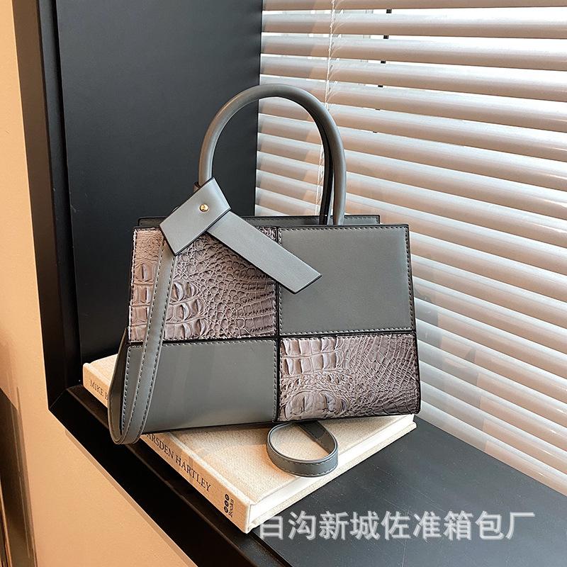 Crossbody Bag Women's Versatile New Small Square Bag Women's Handbag Large-capacity Shoulder Bag Trend