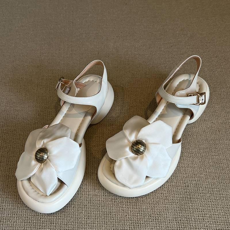 

thick-soled fairy style sandals women s 2025 new summer French retro style flower round head open-toed Roman sandals 40