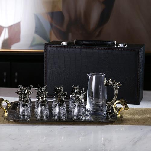 Twelve Zodiac Liquor Wine Glass Set Household Small Wine Glasses Hip Flasks Chinese Imitation European Drinkware Exquisite Gift
