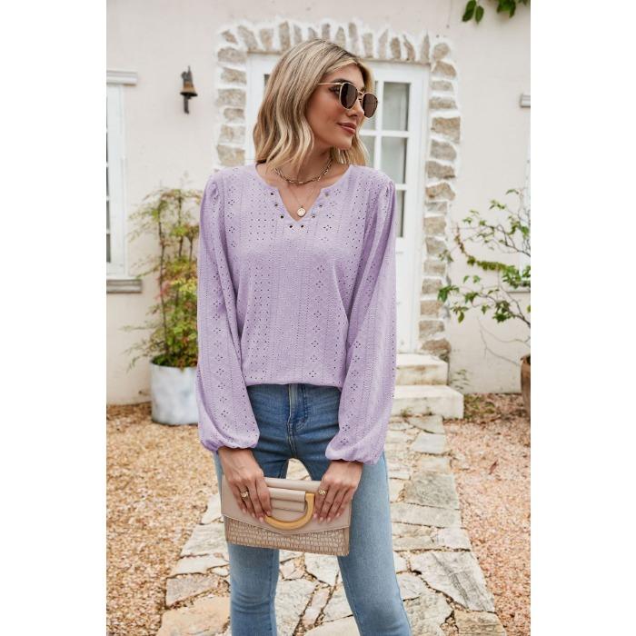 Spring and Autumn Women's Blouse Fashion V-neck Buttons Hollow Loose Long-sleeved T-shirt Tops